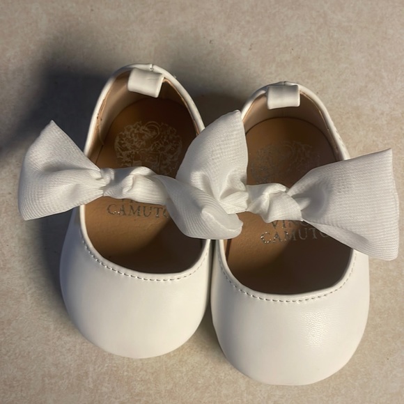 NWT baby Vince camuto ballet flats - Picture 2 of 5